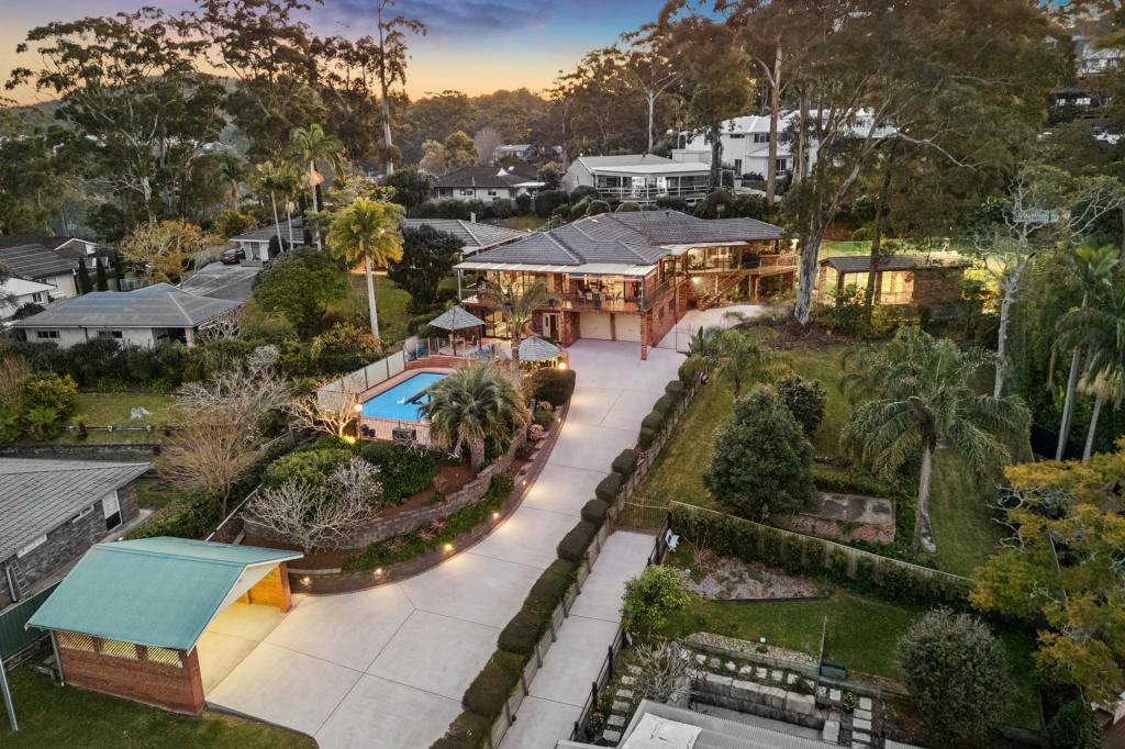 15  & 15a Holmes Rd, Terrigal, NSW 2260