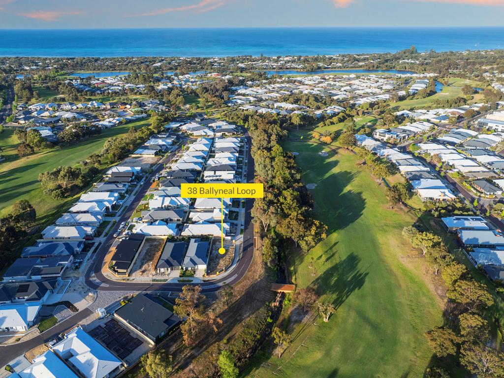 38 BALLYNEAL LOOP, DUNSBOROUGH, WA 6281