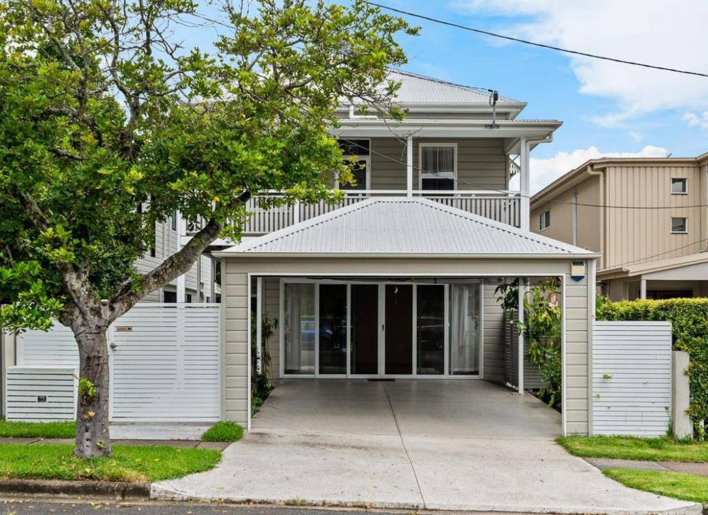 62 Baron St, Greenslopes, QLD 4120