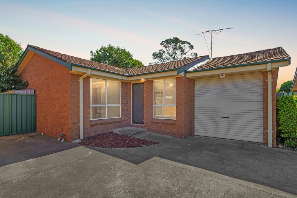 2/5 Macquarie Ave, Leumeah, NSW 2560