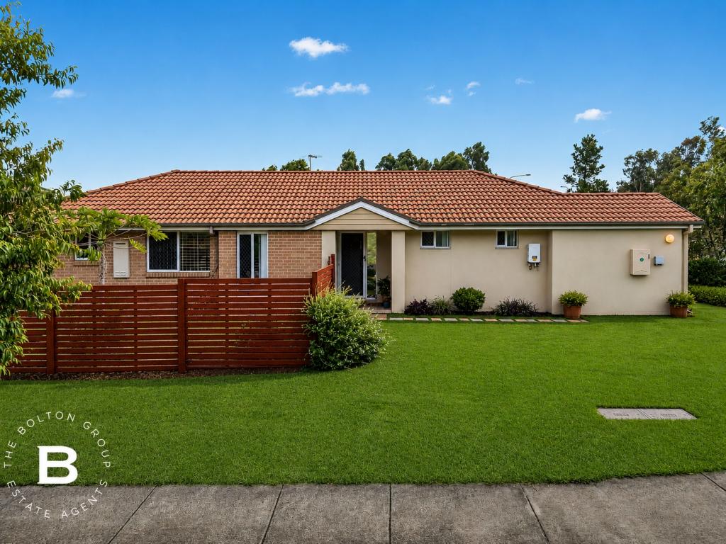 11 Junction Dr, Redbank Plains, QLD 4301