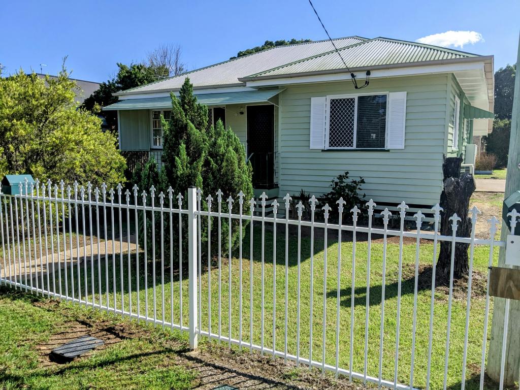 8 Eames St, Banyo, QLD 4014