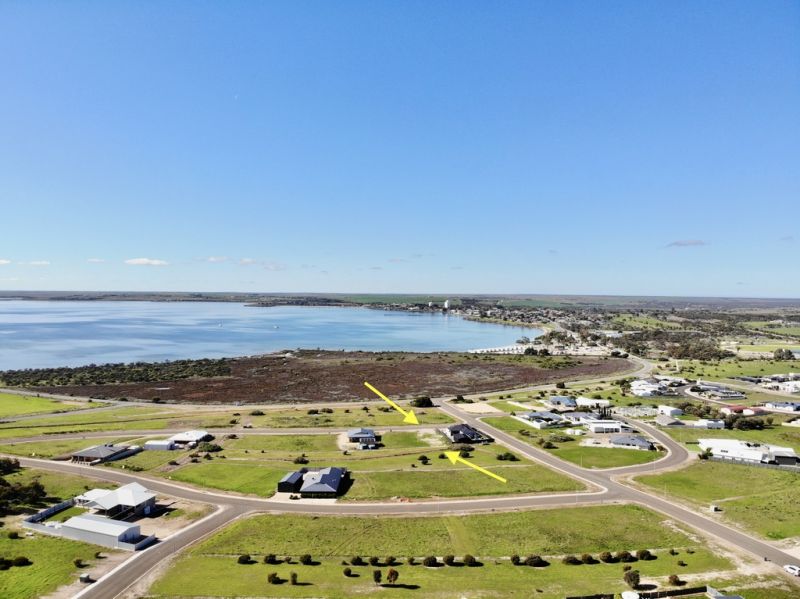 4 Oscar Williams Dr, Streaky Bay, SA 5680