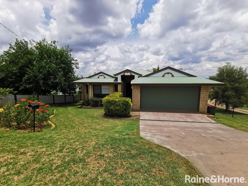 27 Adermann Dr, Kingaroy, QLD 4610