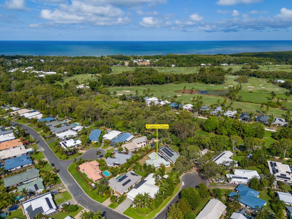 4 JABIRU CL, CRAIGLIE, QLD 4877