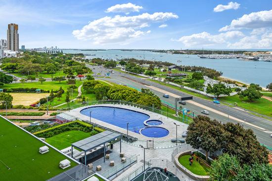1009/2 Como Cres, Southport, QLD 4215