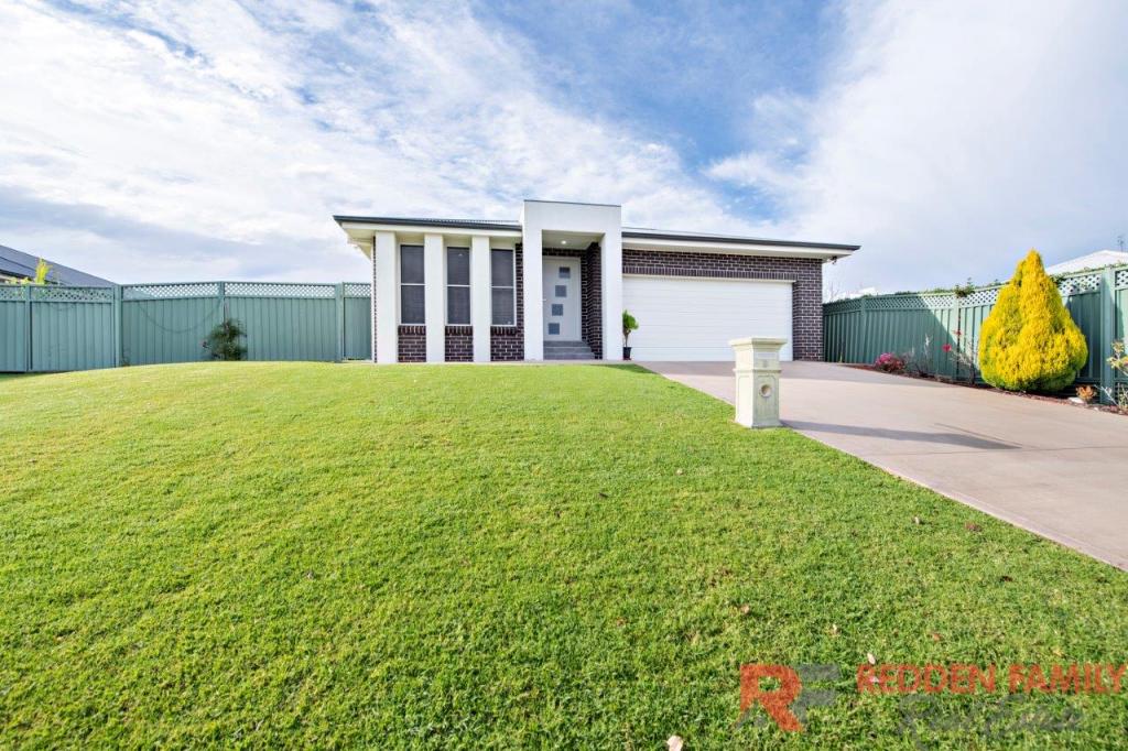 8 ALEXANDRINA AVE, DUBBO, NSW 2830