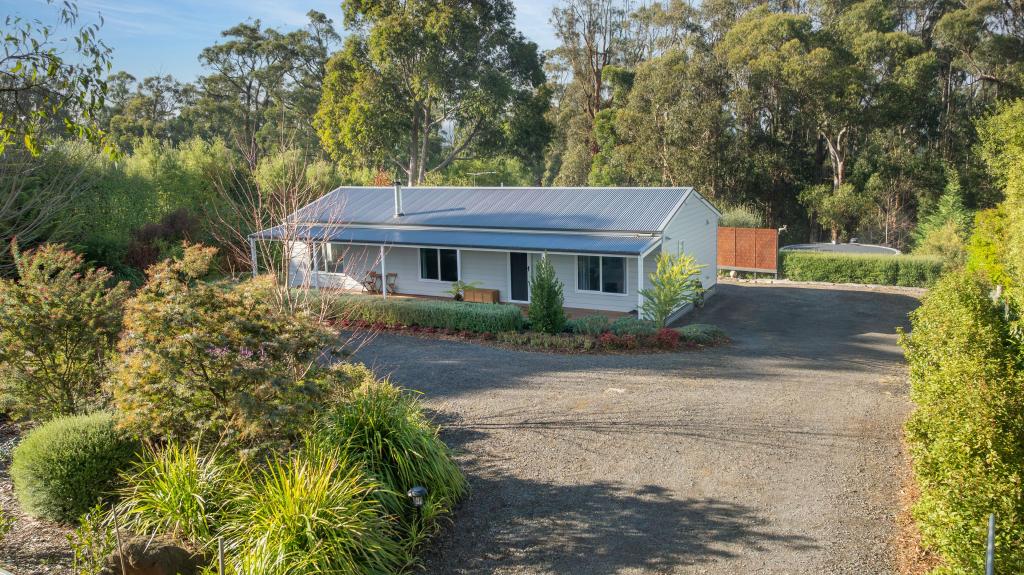 305 National Park Rd, Kinglake West, VIC 3757