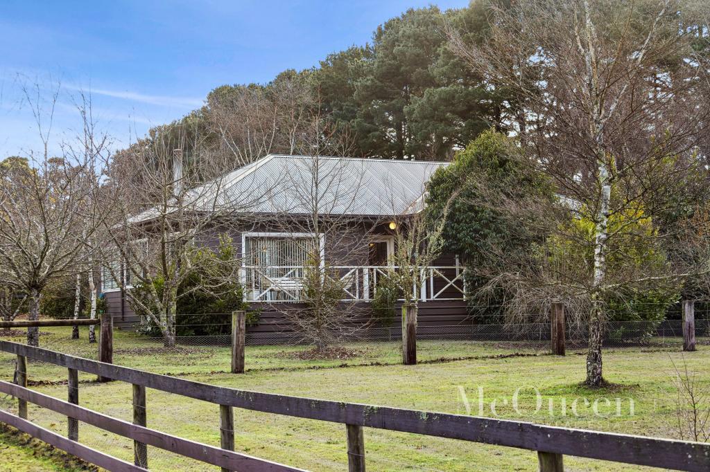 67 Falls Rd, Trentham, VIC 3458