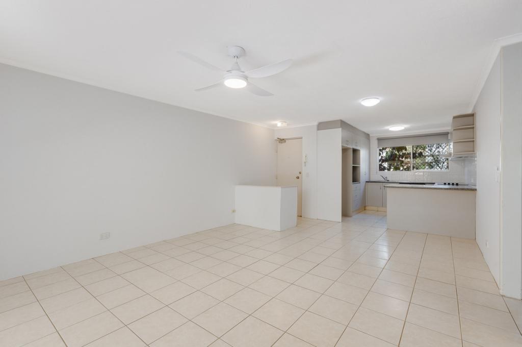 4/12 Mawarra St, Palm Beach, QLD 4221