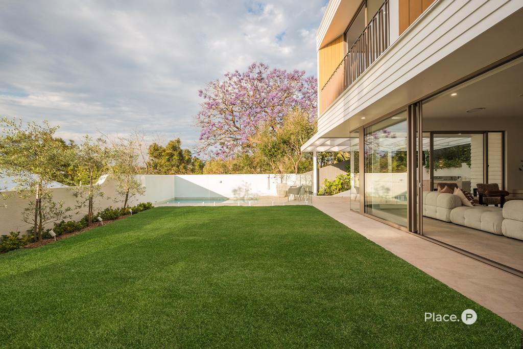 9 Belmont Cres, Paddington, QLD 4064