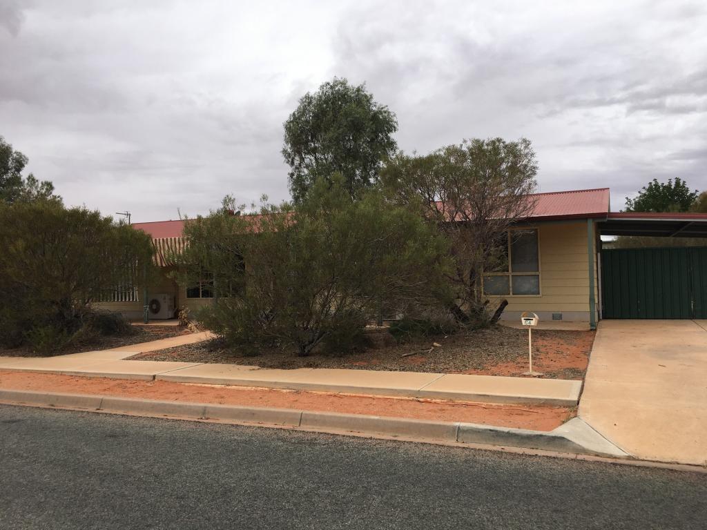 64 Tiliqua Cres, Roxby Downs, SA 5725