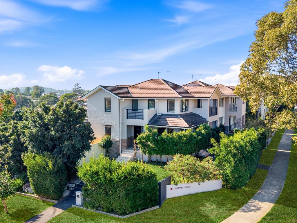 230 Mount Annan Dr, Mount Annan, NSW 2567