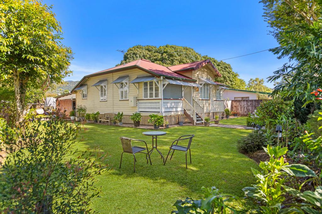 23 Conlan Cl, Manoora, QLD 4870