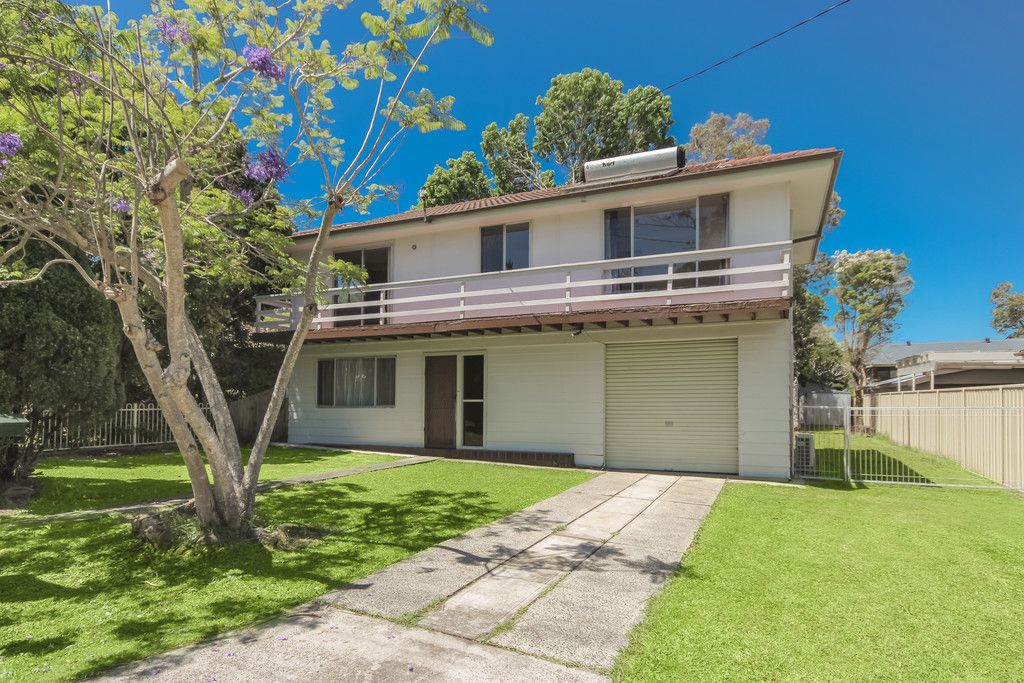 6 Ferndell Way, Berkeley Vale, NSW 2261