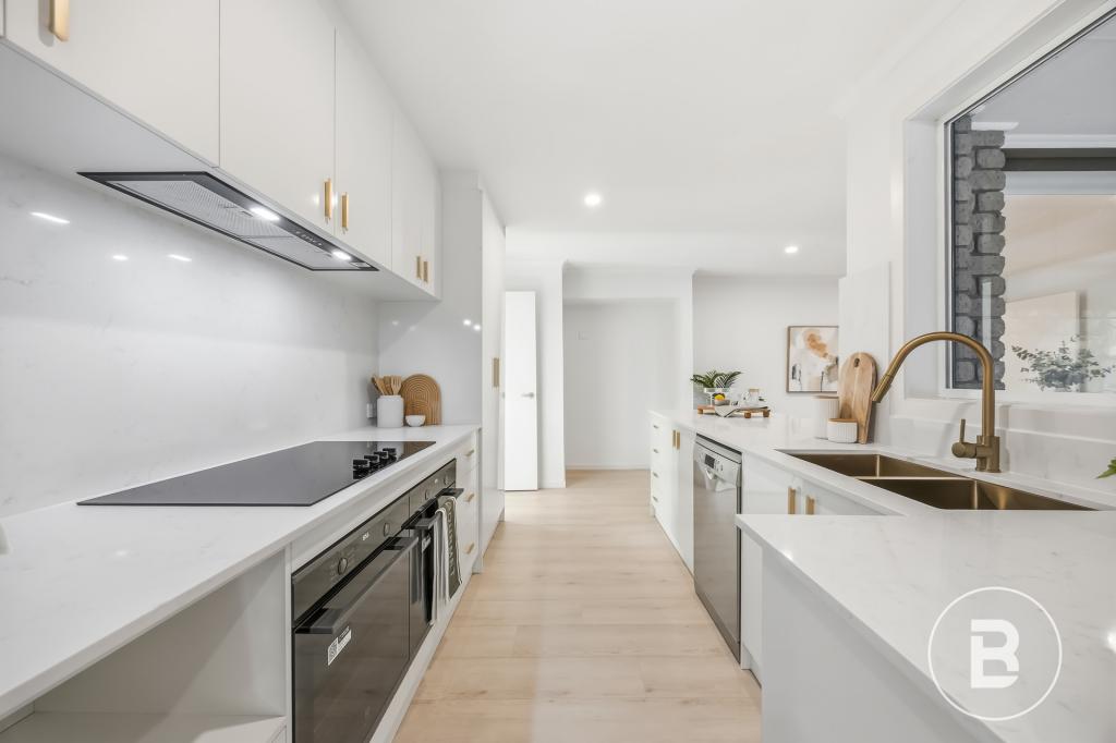 422 Sherrard St, Black Hill, VIC 3350