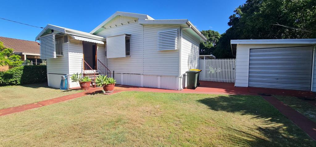 131 FRESHWATER ST, TORQUAY, QLD 4655