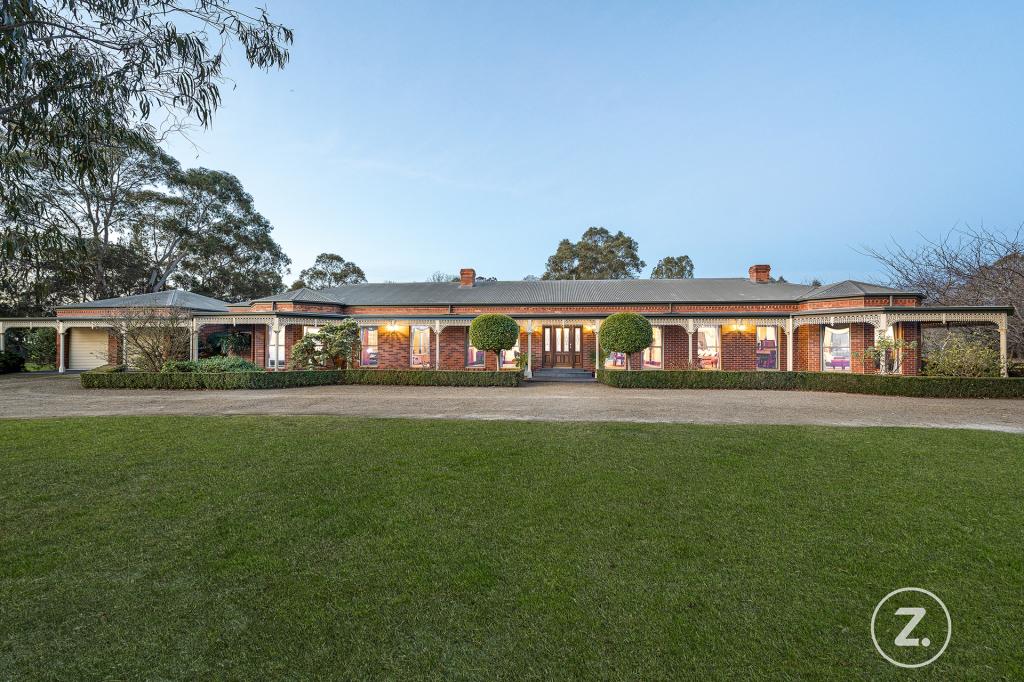 24 Keys Rd, Keysborough, VIC 3173