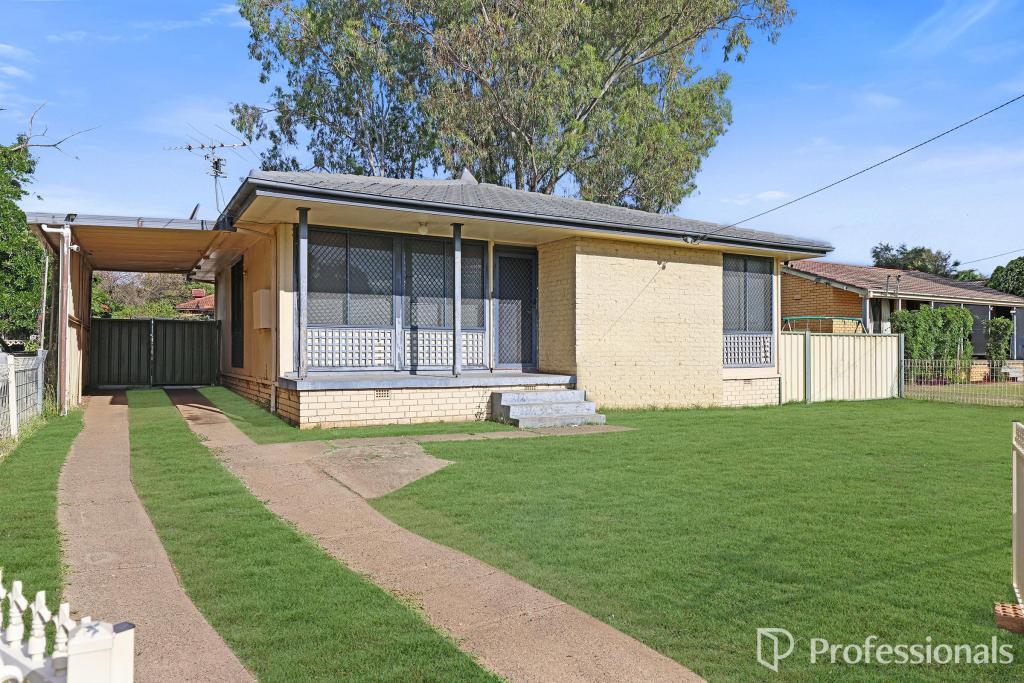 25 Quinn St, West Tamworth, NSW 2340