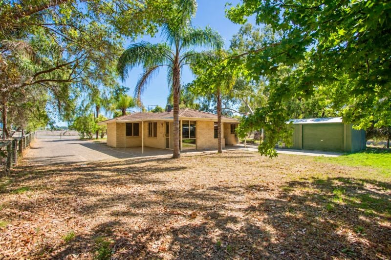 31 Nicholas Rd, Wanneroo, WA 6065