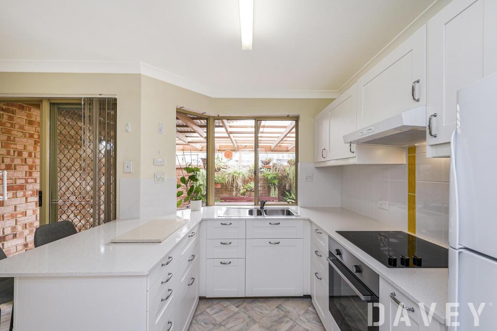 69/7 Harman Rd, Sorrento, WA 6020