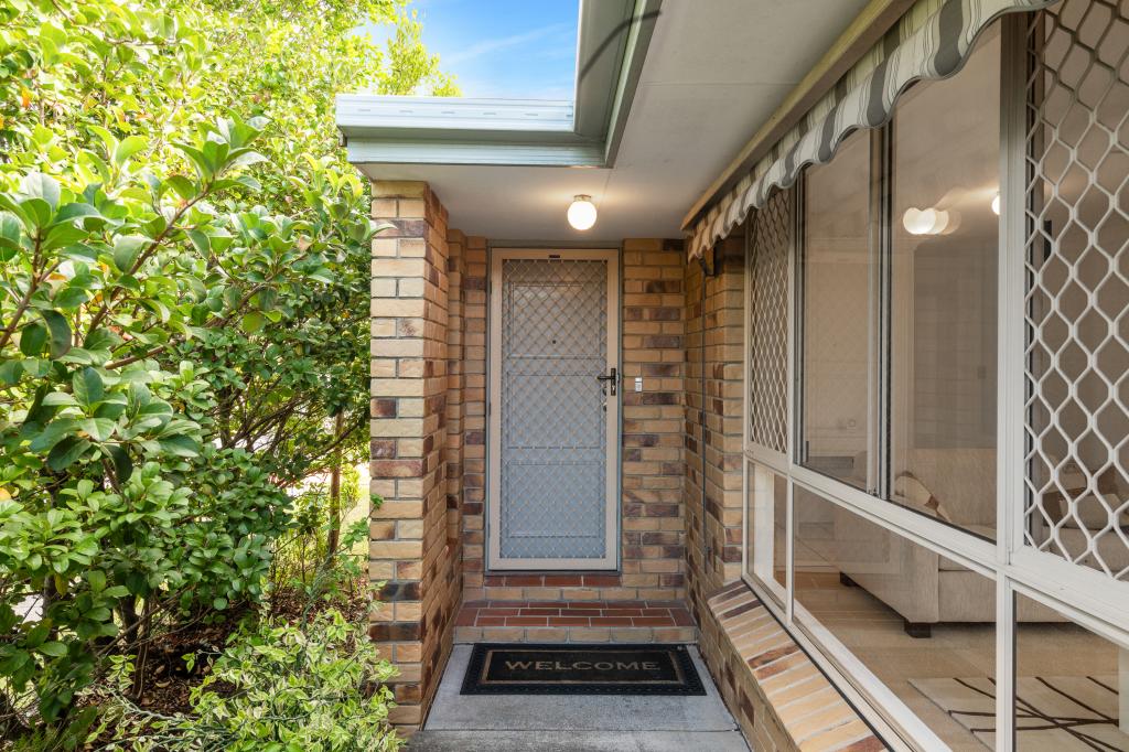 31 Galeen Dr, Burleigh Waters, QLD 4220