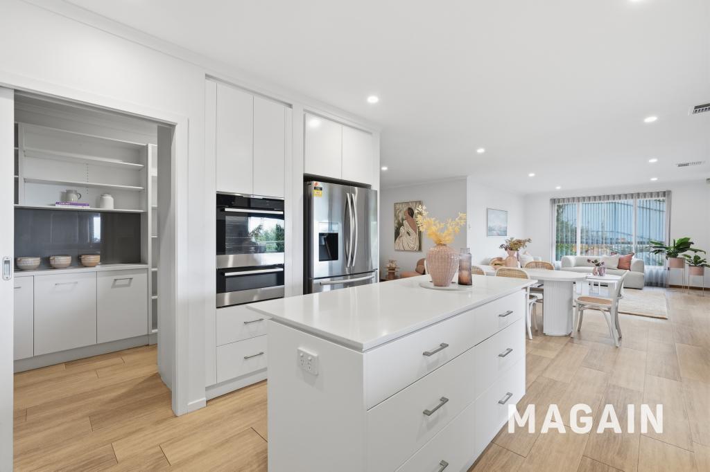 14 Coachwood Dr, Aberfoyle Park, SA 5159