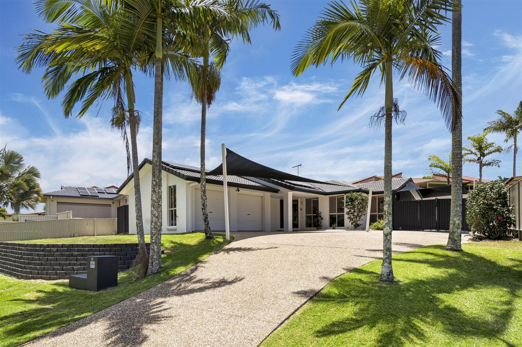 32 Clubhouse Dr, Arundel, QLD 4214