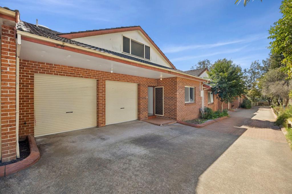 2/159 Targo Rd, Girraween, NSW 2145