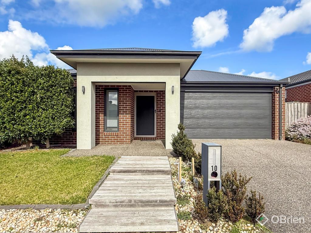 10 RUBEN ST, OFFICER, VIC 3809