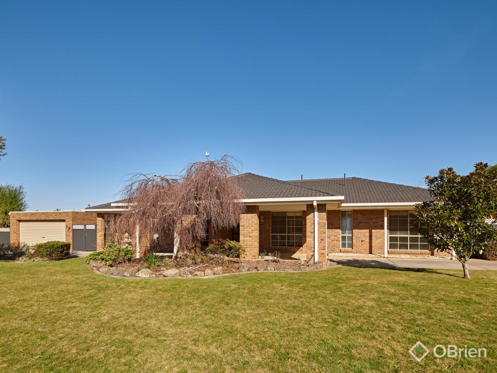 30 Mclean St, Drouin, VIC 3818