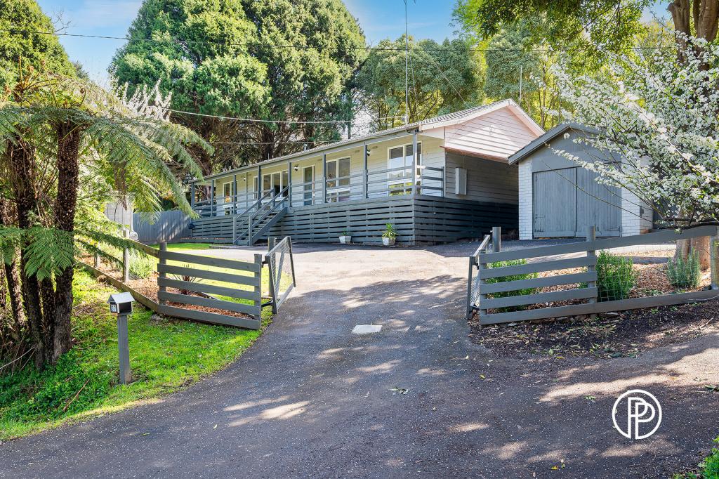 37 Woods Point Rd, Warburton, VIC 3799