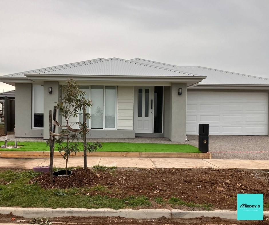 393 Maracana Ave, Manor Lakes, VIC 3024