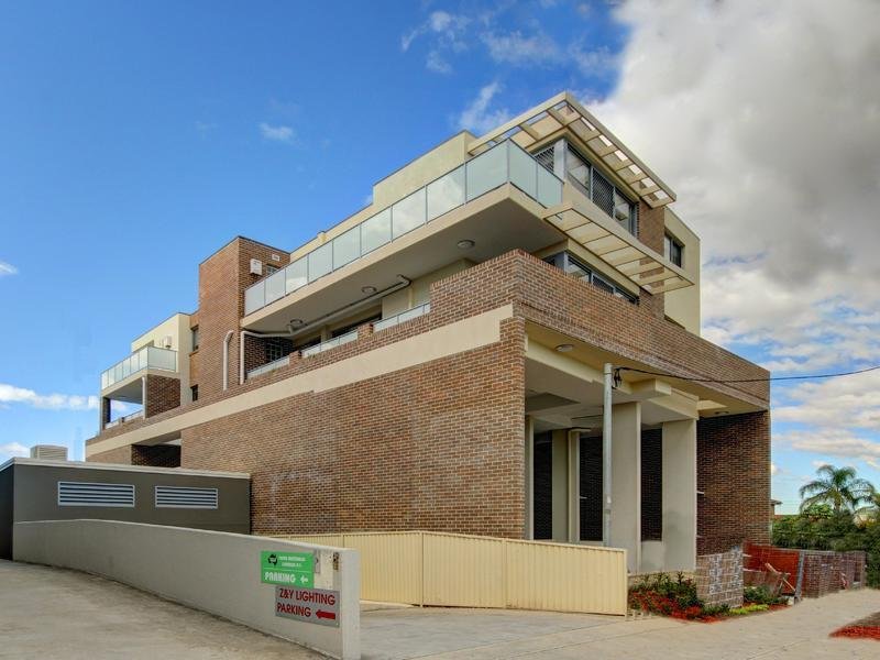 4/2 Remly St, Roselands, NSW 2196