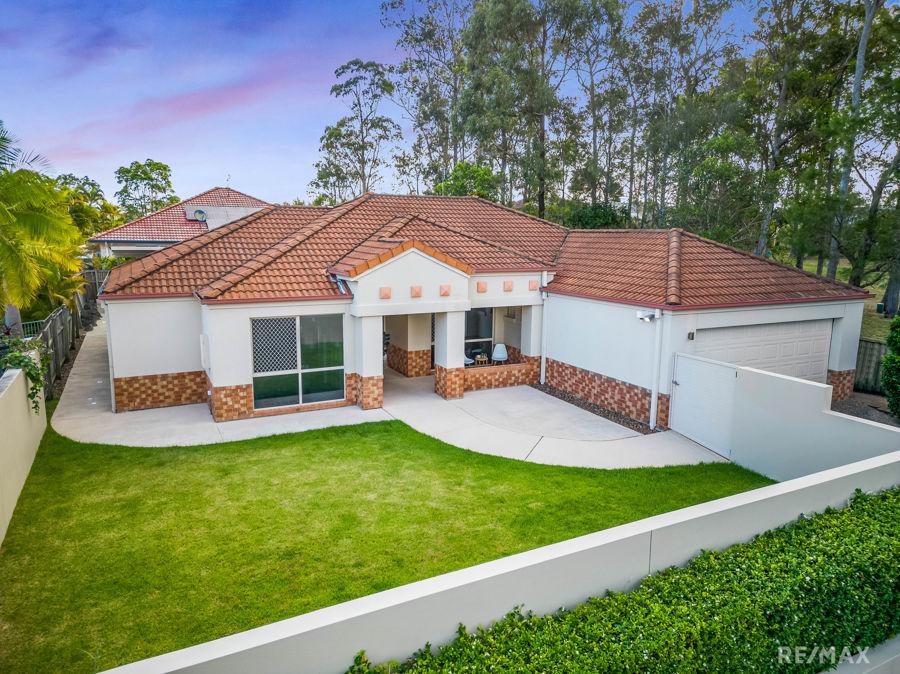 14 Gumleaf Dr, Molendinar, QLD 4214