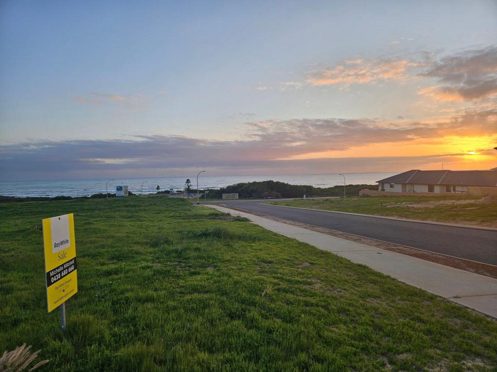 9 Sunset Cove, Dongara, WA 6525