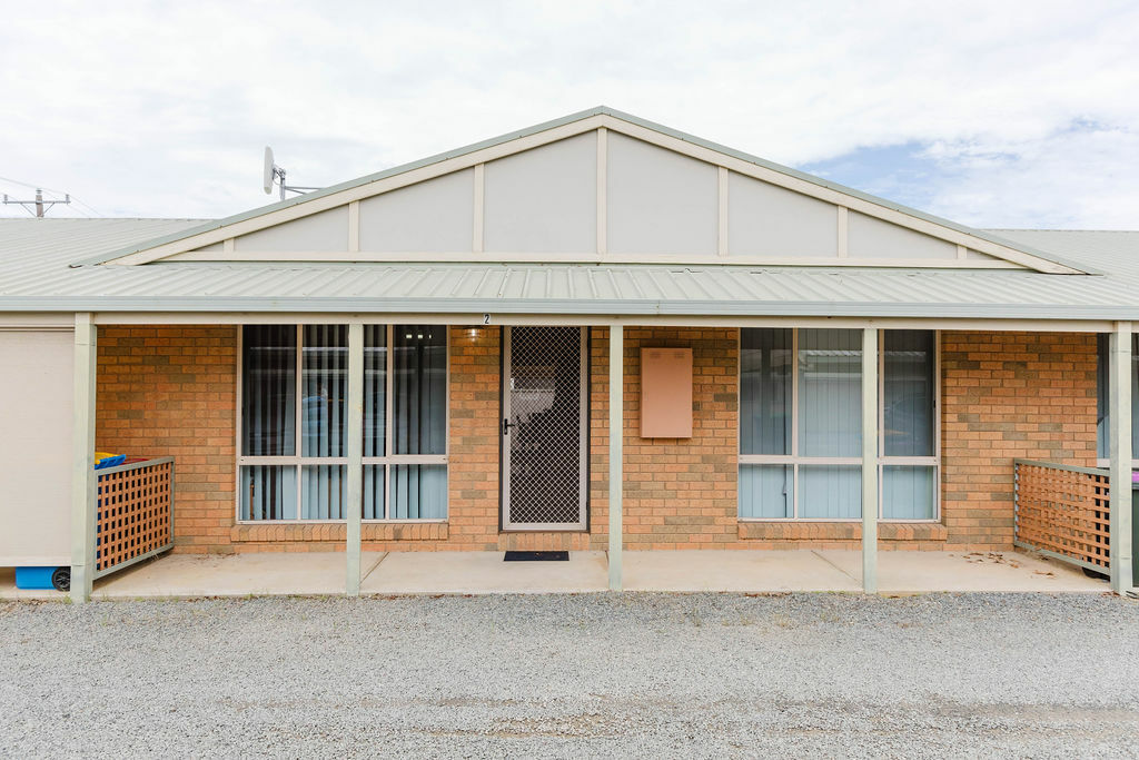 2/10-14 EXHIBITION ST, NUMURKAH, VIC 3636