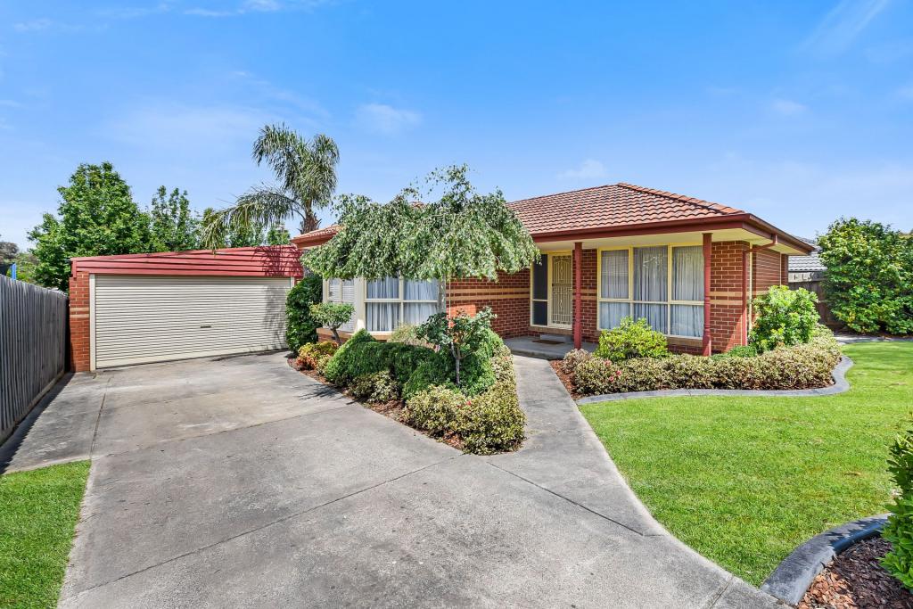 2 Howitt Ct, Berwick, VIC 3806