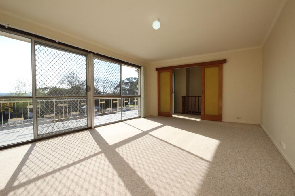 38 Hensman St, Latham, ACT 2615