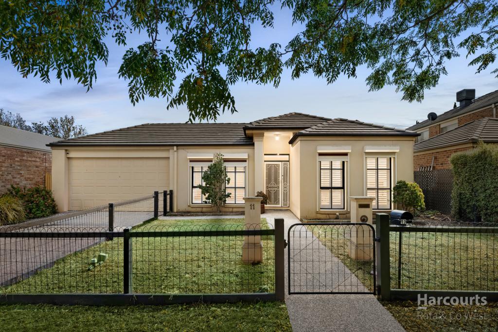 11 Hepburn Way, Caroline Springs, VIC 3023