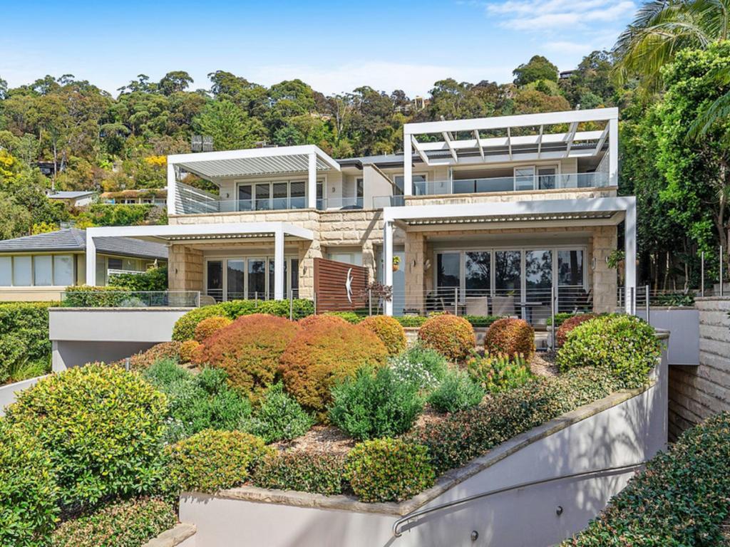 3/2137b Pittwater Rd, Church Point, NSW 2105