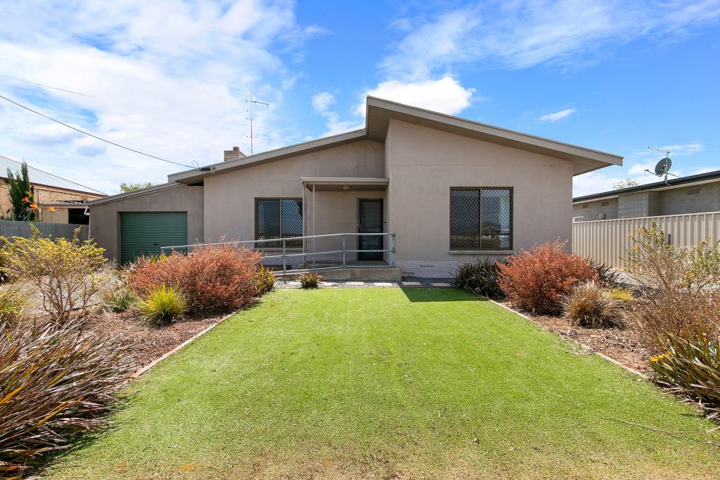 32 Melville Tce, Murray Bridge, SA 5253