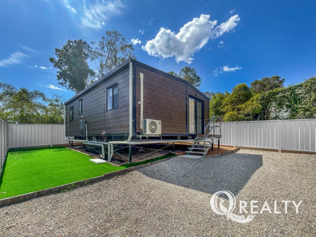 32A BRUCE RD, WOODRIDGE, QLD 4114
