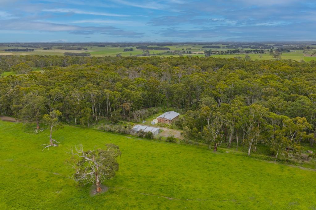 375 Mahoneys Ford Rd, Panmure, VIC 3265