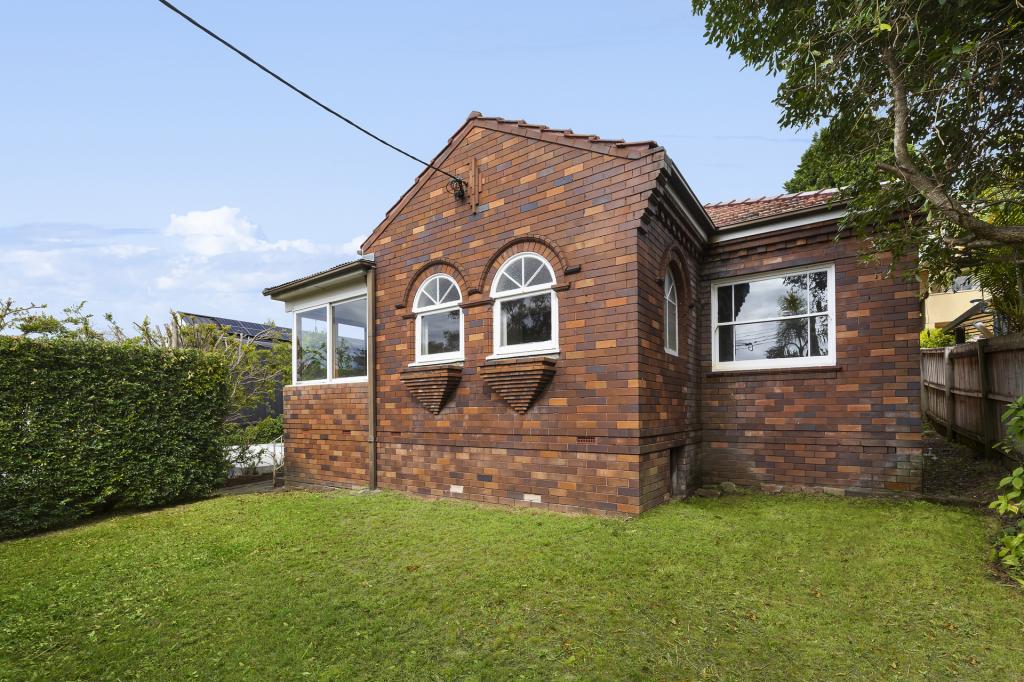 34 MACMILLAN ST, SEAFORTH, NSW 2092