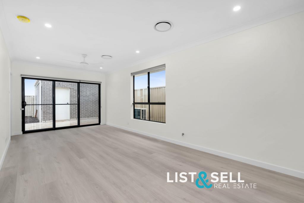 86 Danehill Ave, Menangle Park, NSW 2563