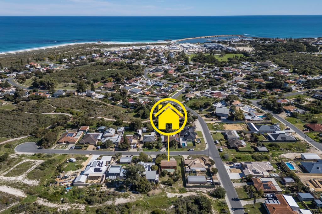 4 Theydon Gr, Two Rocks, WA 6037