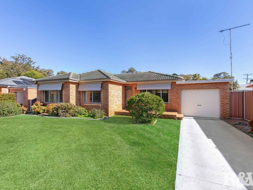 4 SWAGMAN CRES, WOY WOY, NSW 2256