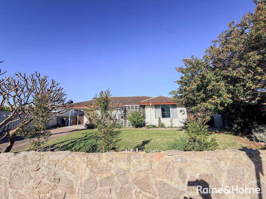 72 Easton Rd, Castletown, WA 6450