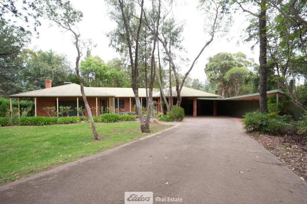 4 Maegraith Pl, Lake Wyangan, NSW 2680